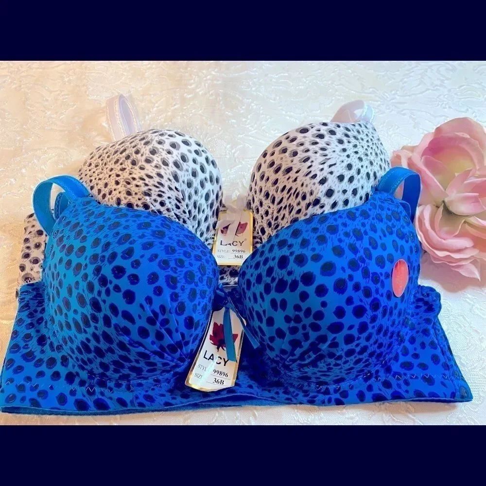 🥀Lacy’s Leopard design sexy Push Up Bra Size: 36B